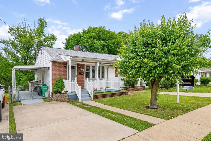 Property Photo:  7302 Powhatan Street  MD 20706 