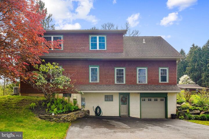 Property Photo:  176 Sycamore Lane  PA 19460 