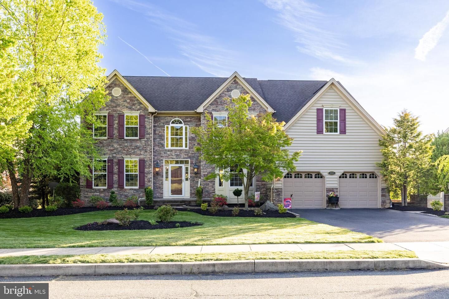 Property Photo:  912 Nottingham Road  PA 19465 