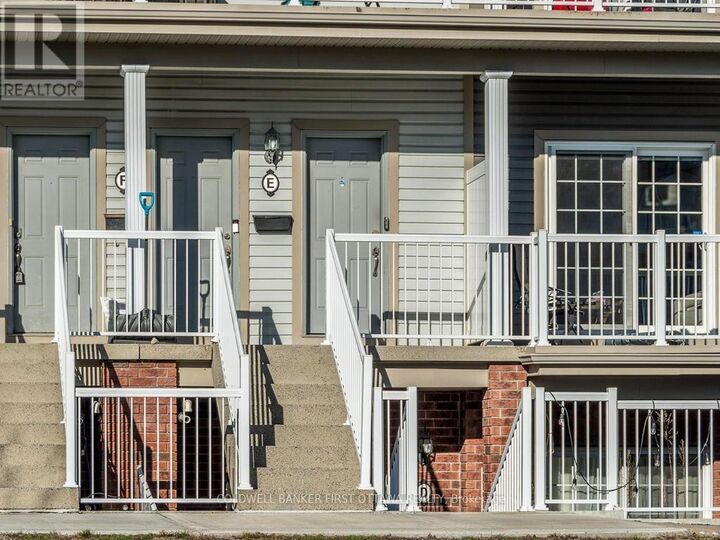 Property Photo: 100 Artesa Private ON K2S 0J8