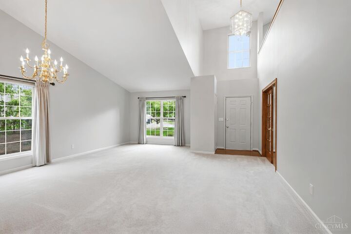 Property Photo: 12191 Crestfield Court OH 45249