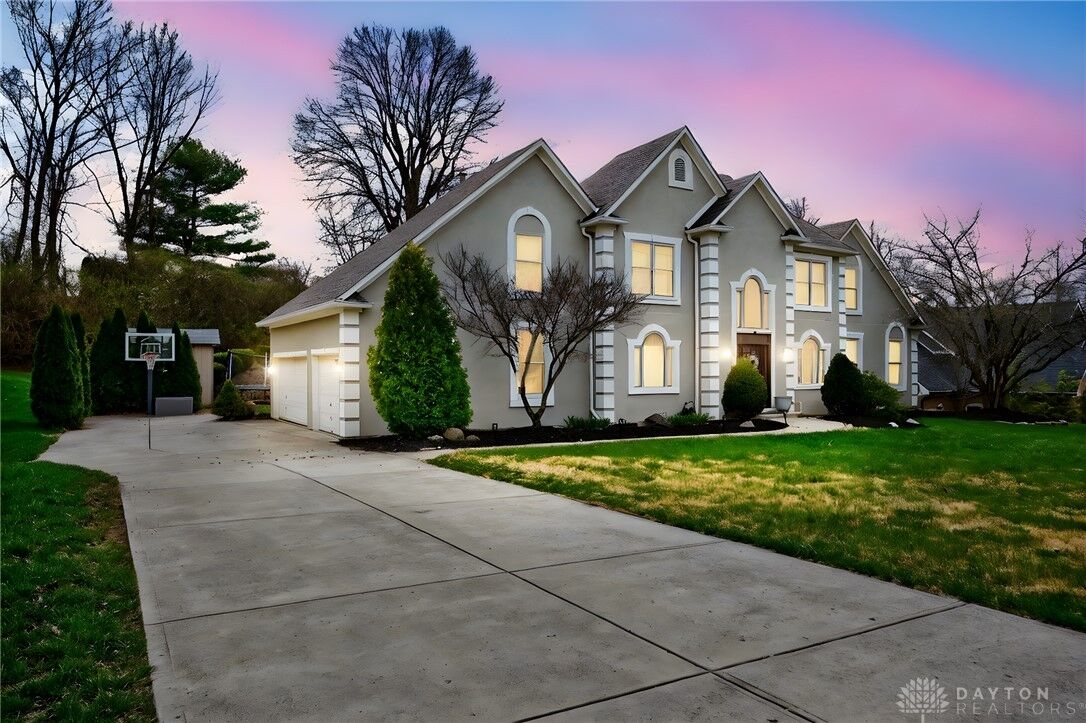 Property Photo:  454 Claxton Glen Court  OH 45429 
