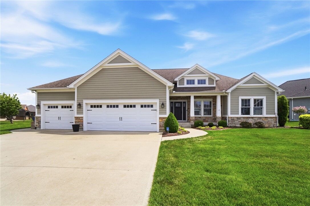 Property Photo: 980 Greenmantle Drive OH 45373