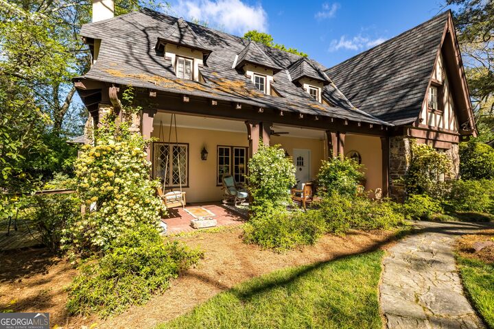 Property Photo:  205 Sherwood Rd. SW  GA 30165 