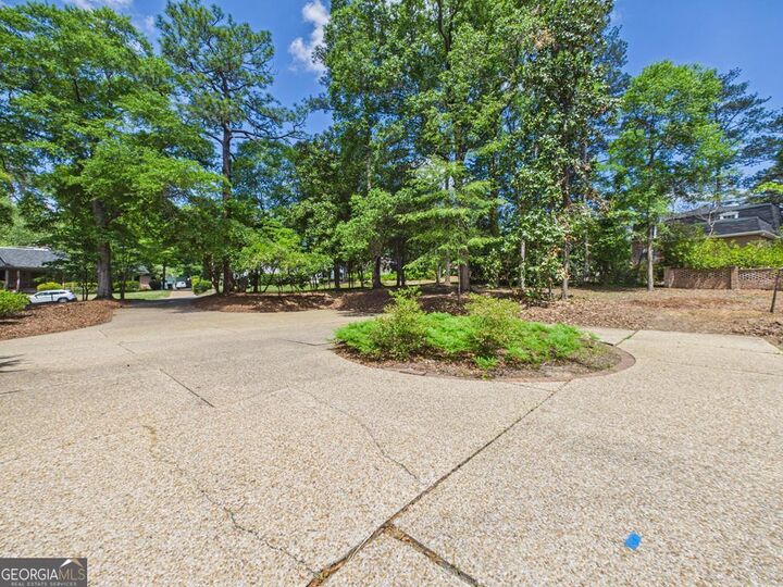Property Photo:  2718 Averett Drive  GA 31906 