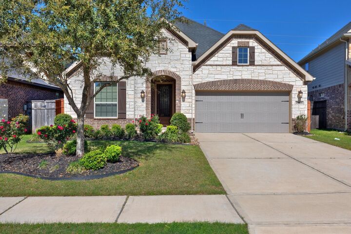 Property Photo:  28006 Laurel Garden Lane  TX 77441 