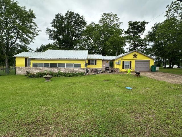 Property Photo:  120 Tyner  TX 75684 