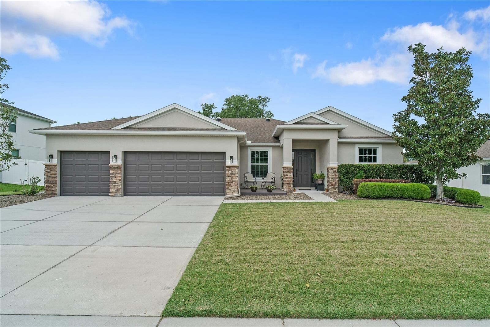 Property Photo: 615 Lake Cove Pointe Circle FL 34787