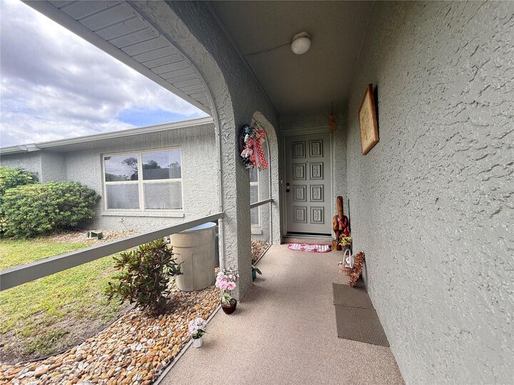 Property Photo: 22506 Glen Avenue FL 33980