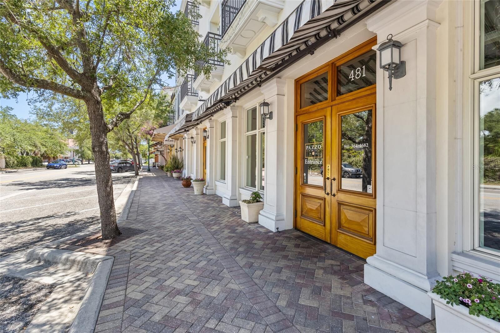 Property Photo:  445 N Orange Avenue 309  FL 34236 