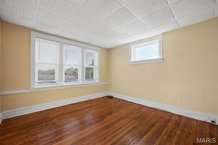 Property Photo:  2806 Osage Street  MO 63118 