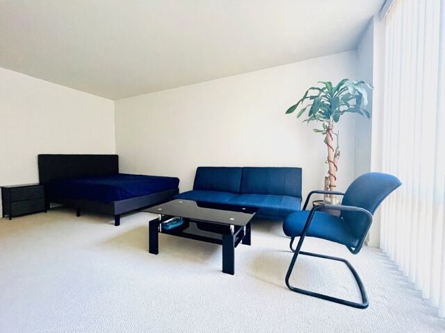 Property Photo:  2650 N Lakeview Avenue 503  IL 60614 