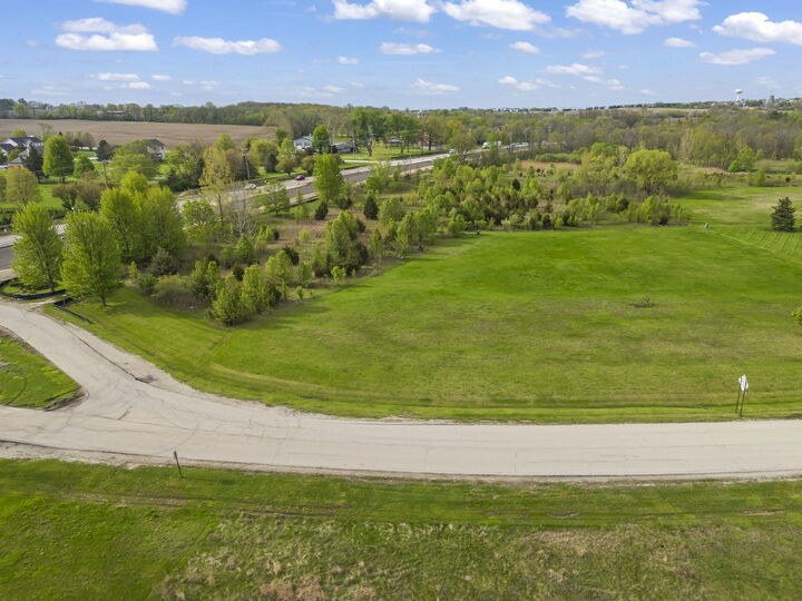Property Photo:  8032 Shadow Creek Lane  IL 60560 