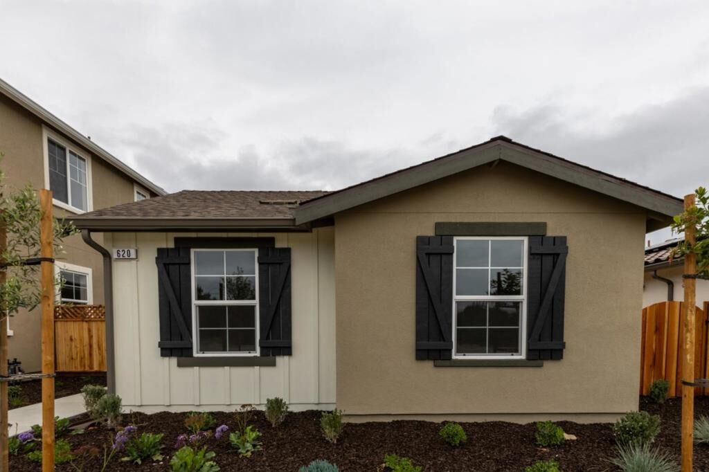 Property Photo:  620 Carmel Avenue  CA 93933 