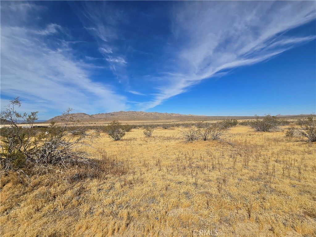 Property Photo: 0 Oldenberg Rd 0464-022-15 CA 92307