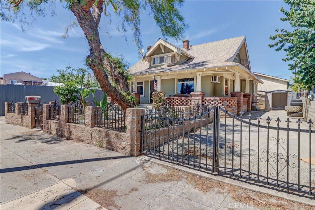 Property Photo:  1235 W 2nd Street  CA 91766 