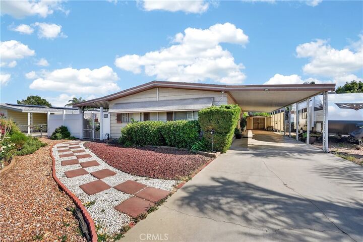 Property Photo:  43393 Ballew Way  CA 92544 