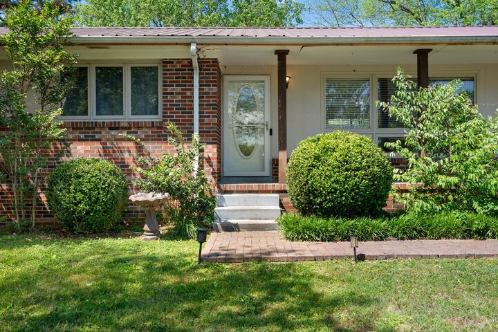 Property Photo:  903 Mead Dr  TN 37160 