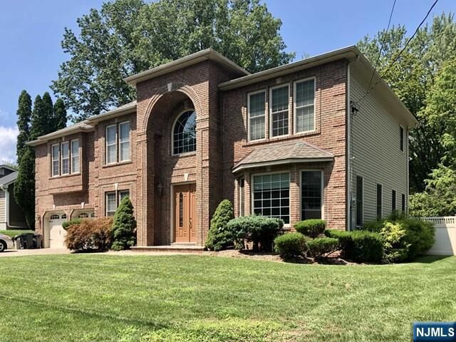 Property Photo:  43 Mountain View Road  NJ 07627 