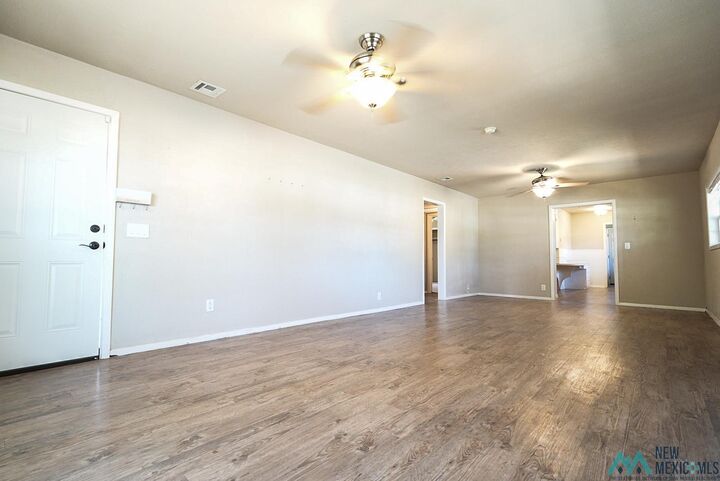 Property Photo:  900 W 16th Lane  NM 88130 
