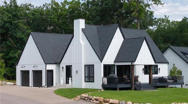 Property Photo:  209 Quail Street  MN 55115 