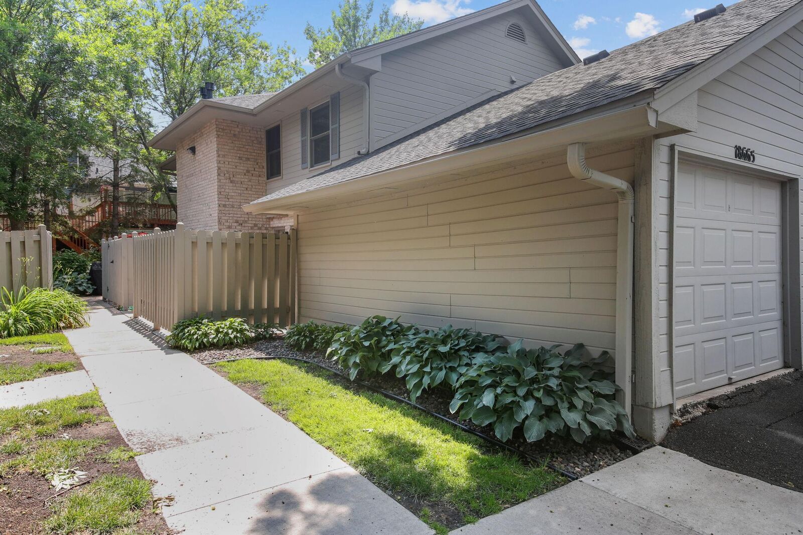 Property Photo:  18669 Clear View Court  MN 55345 