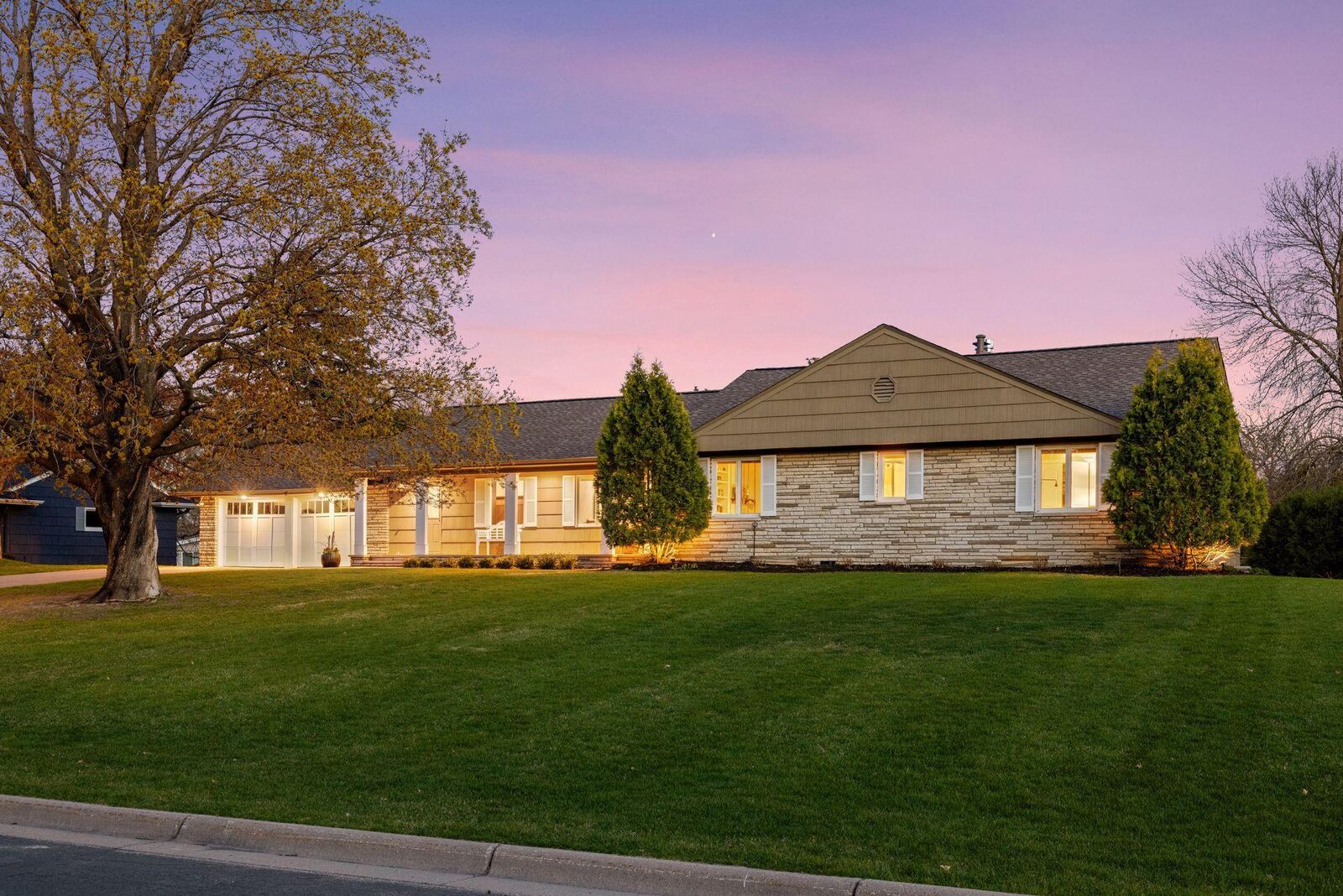Property Photo:  6233 Knoll Drive  MN 55436 