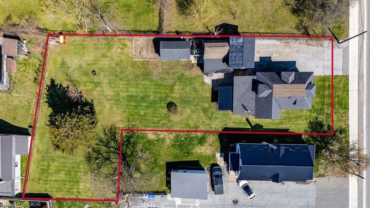 Property Photo: 320 James Street ON N4B 2B4