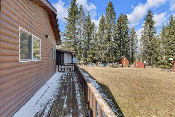 Property Photo:  354047 Highway 22  AB T0M 0M0 