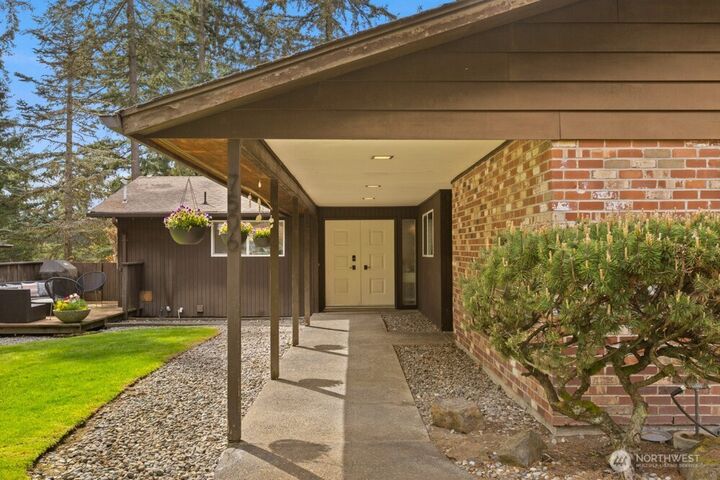 Property Photo: 7506 66th Avenue W WA 98499
