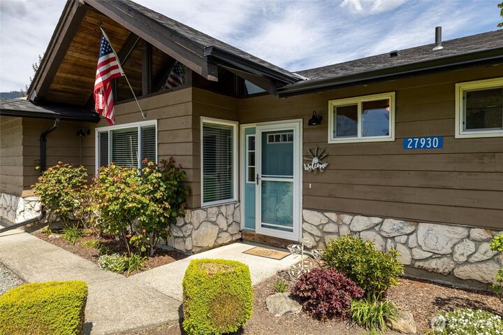 Property Photo:  27930  Hoehn Road  WA 98284 