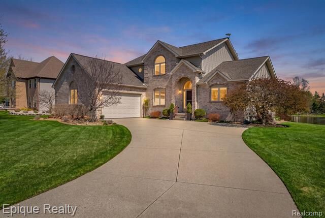 Property Photo:  9493 Aspen View Drive  MI 48439 