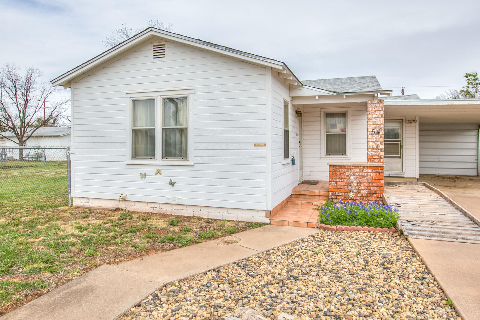 Property Photo:  54 E 41st Street  TX 76903 