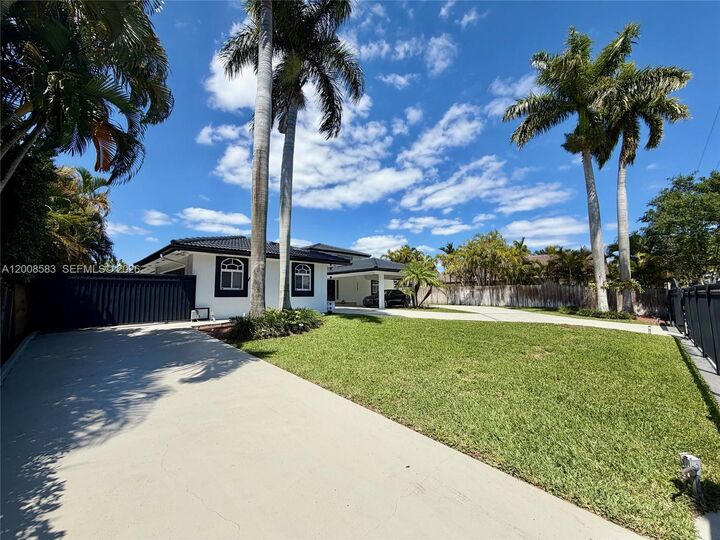 Property Photo:  13431 SW 32nd St  FL 33175 