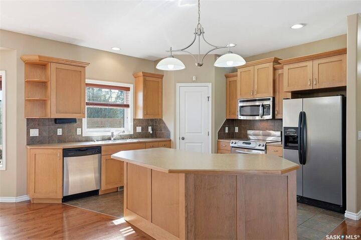 Property Photo:  315 Brookshire Crescent  SK S7V 1H2 