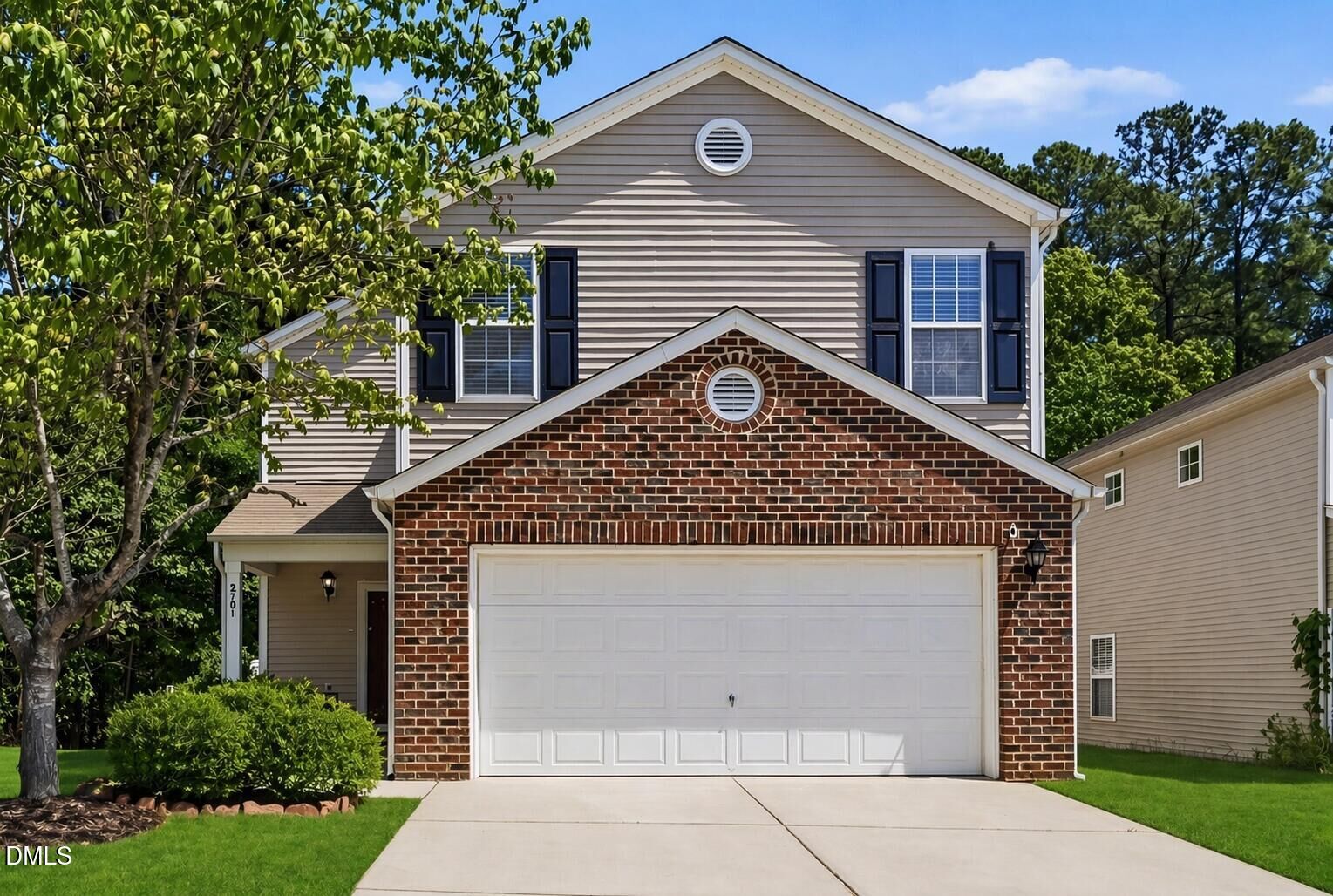 Property Photo:  2701 Skybrook Lane  NC 27703 