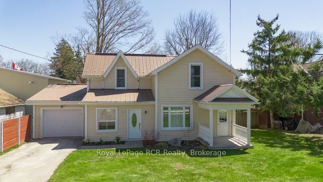 Property Photo: 335 Ross Street ON N0G 2H0