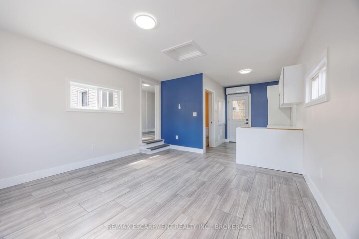 Property Photo: 13 Chestnut Lane ON L2T 1G3