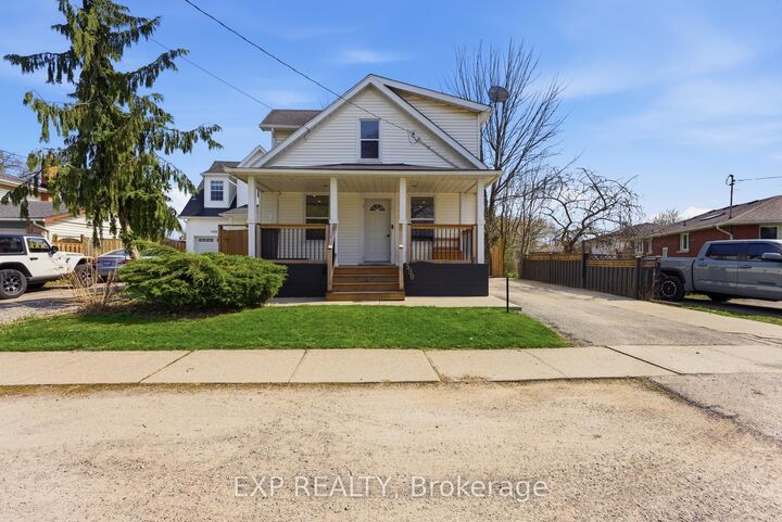 590 Scott Street — photo 1