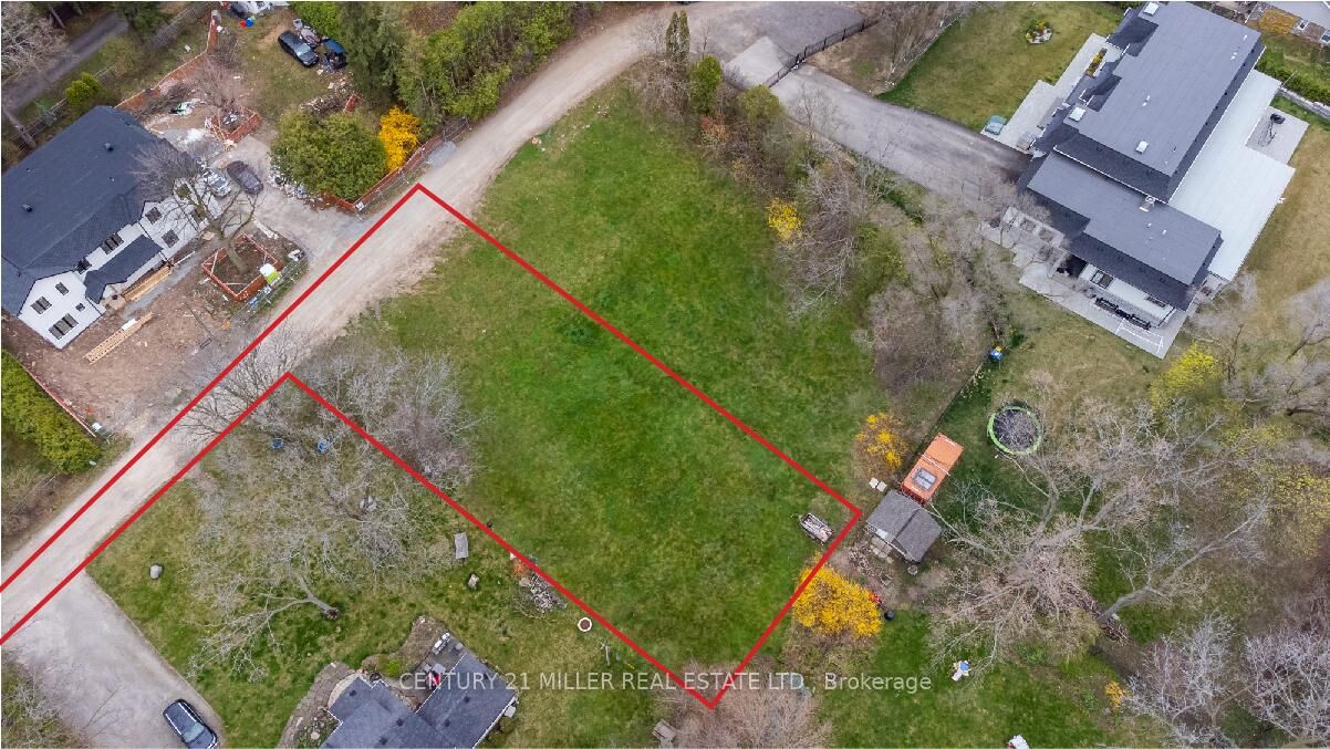 Property Photo:  1066 Sixth Line  ON L6H 1W5 