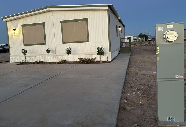Property Photo: 9319 Victoria Circle AZ 85352