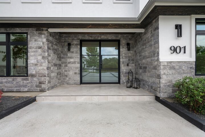 Property Photo:  901 Cypress Grove Drive  TX 78732 