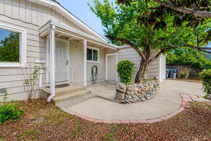 Property Photo:  1347 Rose Avenue  CA 95482 