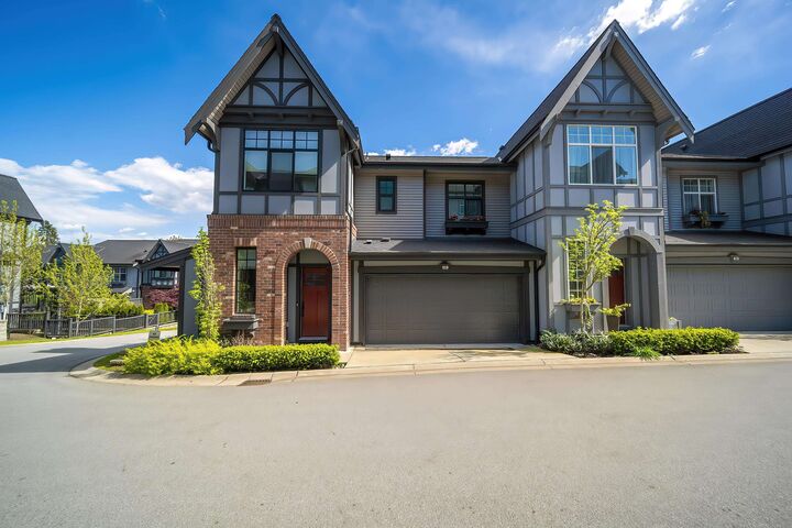 3552 Victoria Drive 59 — photo 1