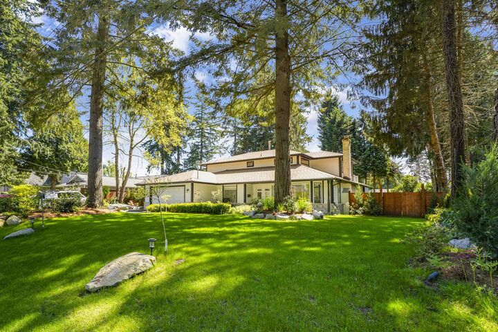 Property Photo:  13846 18 Avenue  BC V4A 1W4 