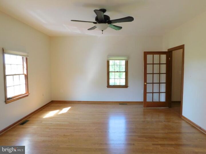 Property Photo:  13886 Berlin Turnpike A  VA 20180 