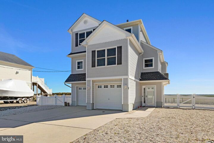 Property Photo:  29 Toms Court  NJ 08087 