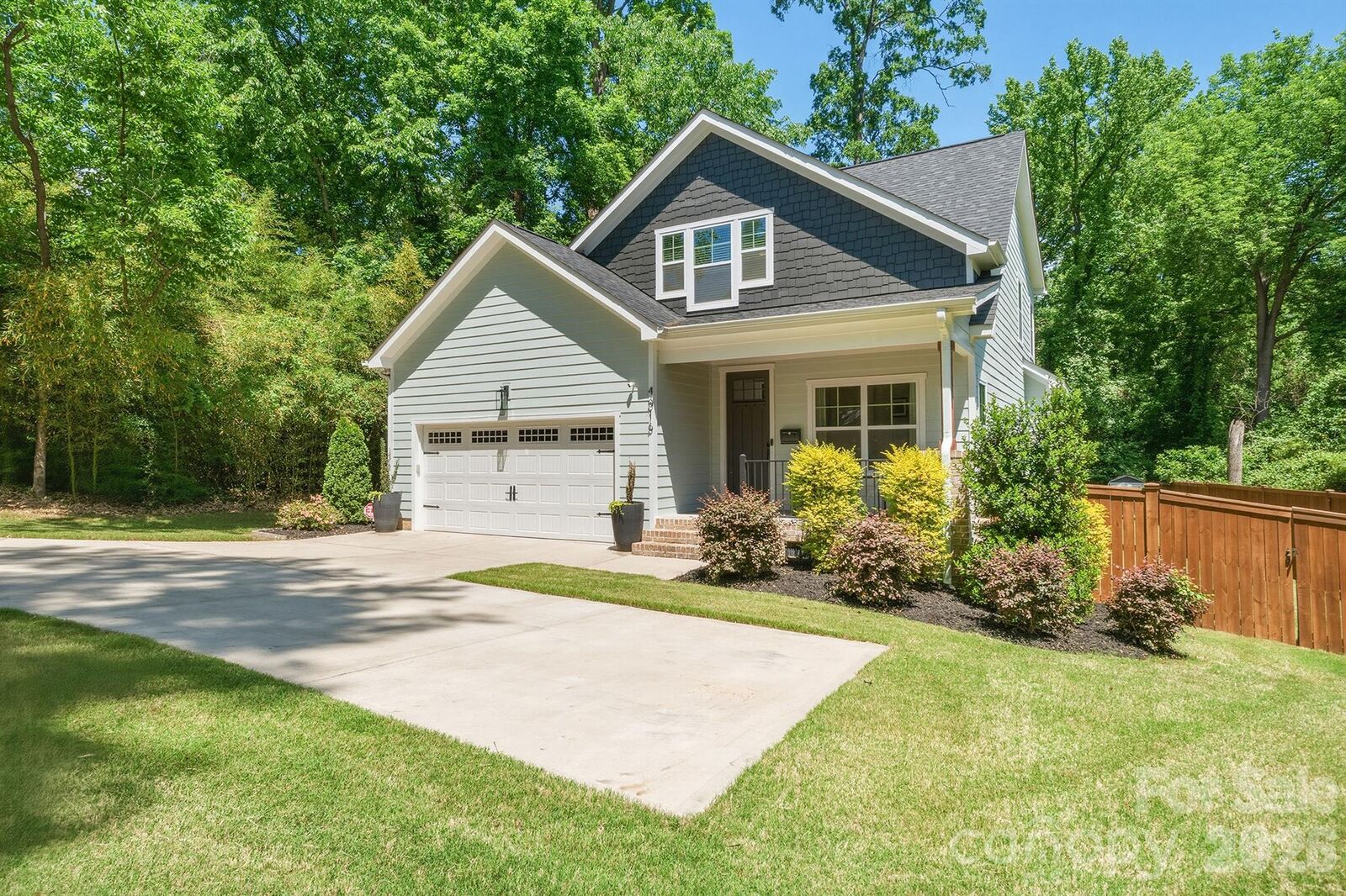 Property Photo:  4016 Tresevant Avenue  NC 28208 