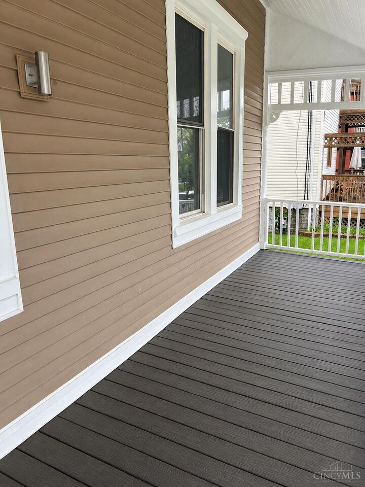 Property Photo:  1812 Kinney Avenue  OH 45207 