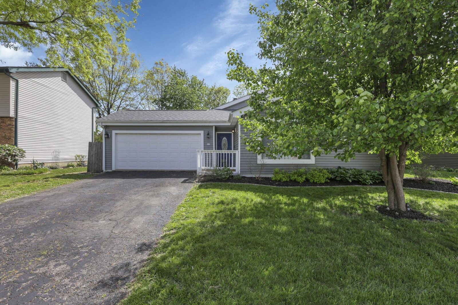 Property Photo:  3974 Declaration Drive  OH 43230 